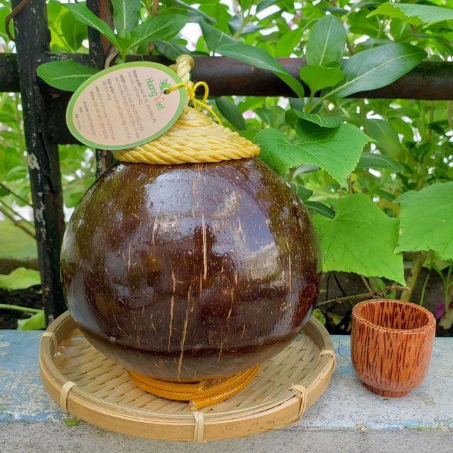 Rượu mật hoa dừa Bến Tre 650ml Rượu mật hoa dừa Bến Tre 650ml